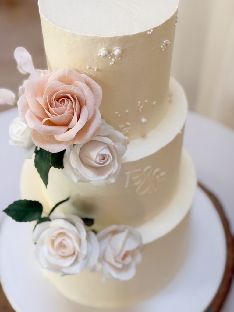 Flower Pearls Cake
